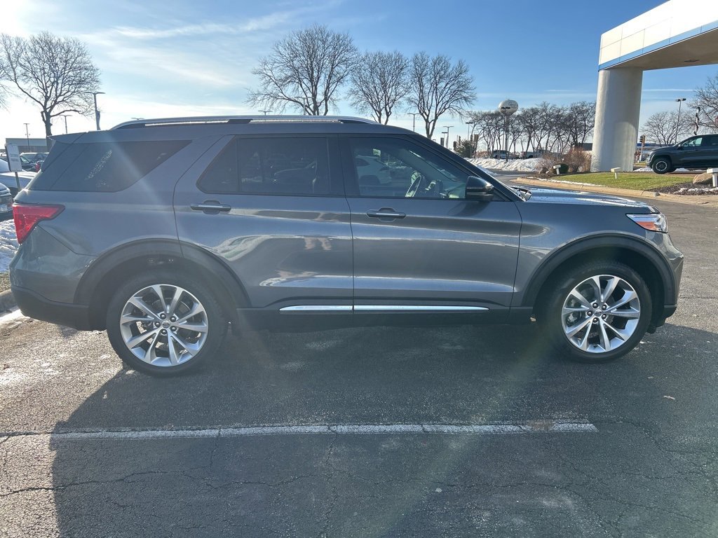 Used 2021 Ford Explorer Platinum w/ Equipment Group 601A image 4