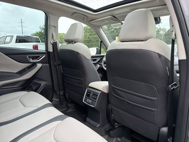 Certified 2023 Subaru Forester Limited AWD/4WD image 17