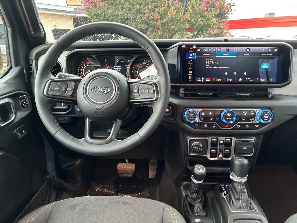 Used 2026 Jeep Wrangler Unlimited Sport AWD/4WD image 14