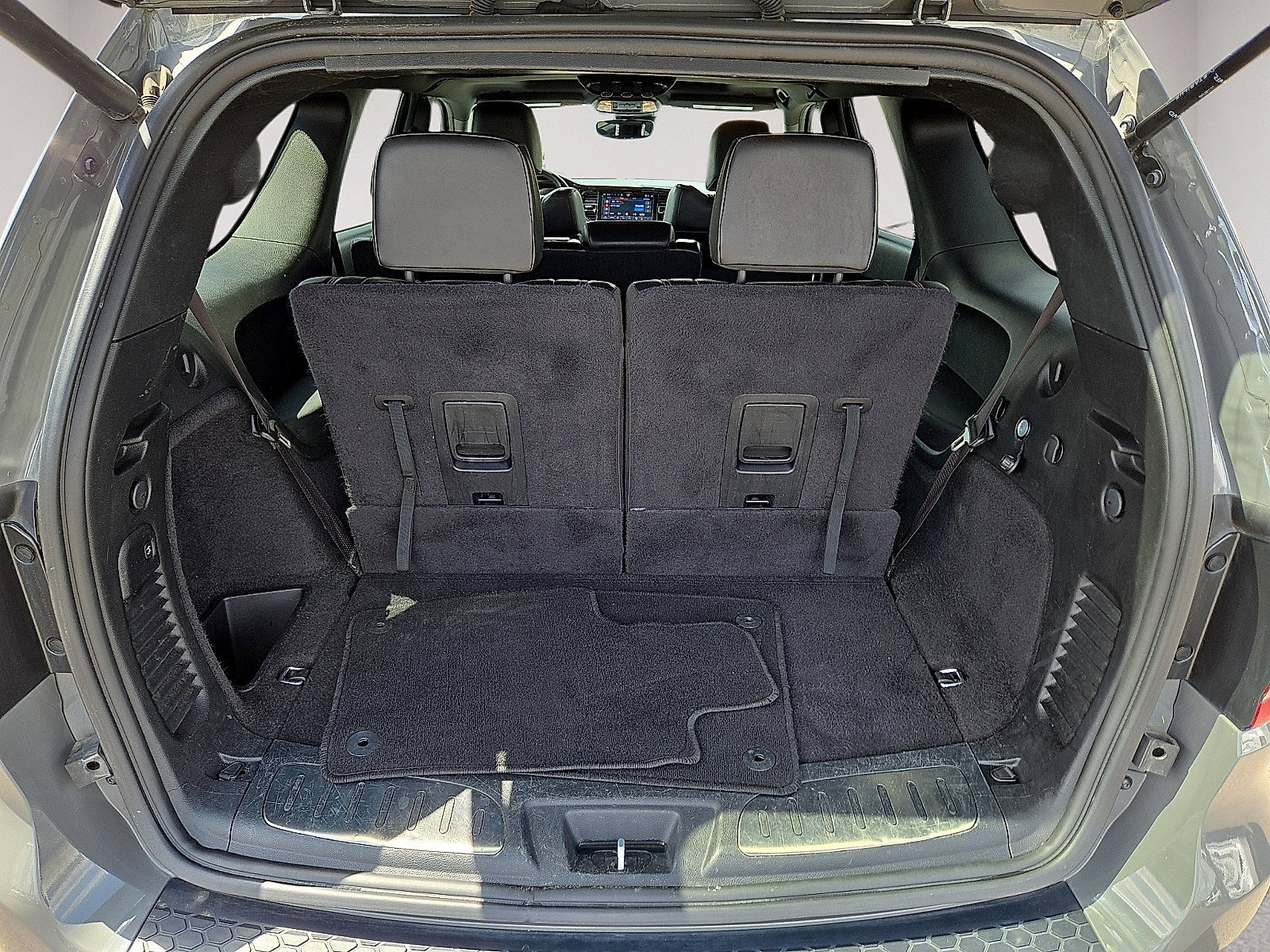 Used 2025 Dodge Durango GT AWD/4WD image 14