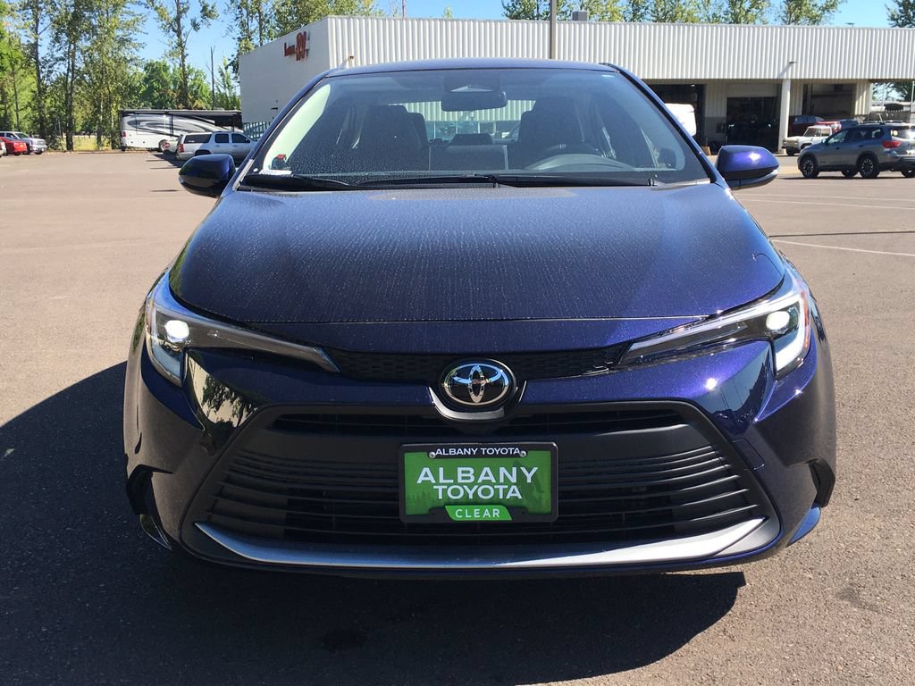 Used 2026 Toyota Corolla XLE FWD image 10