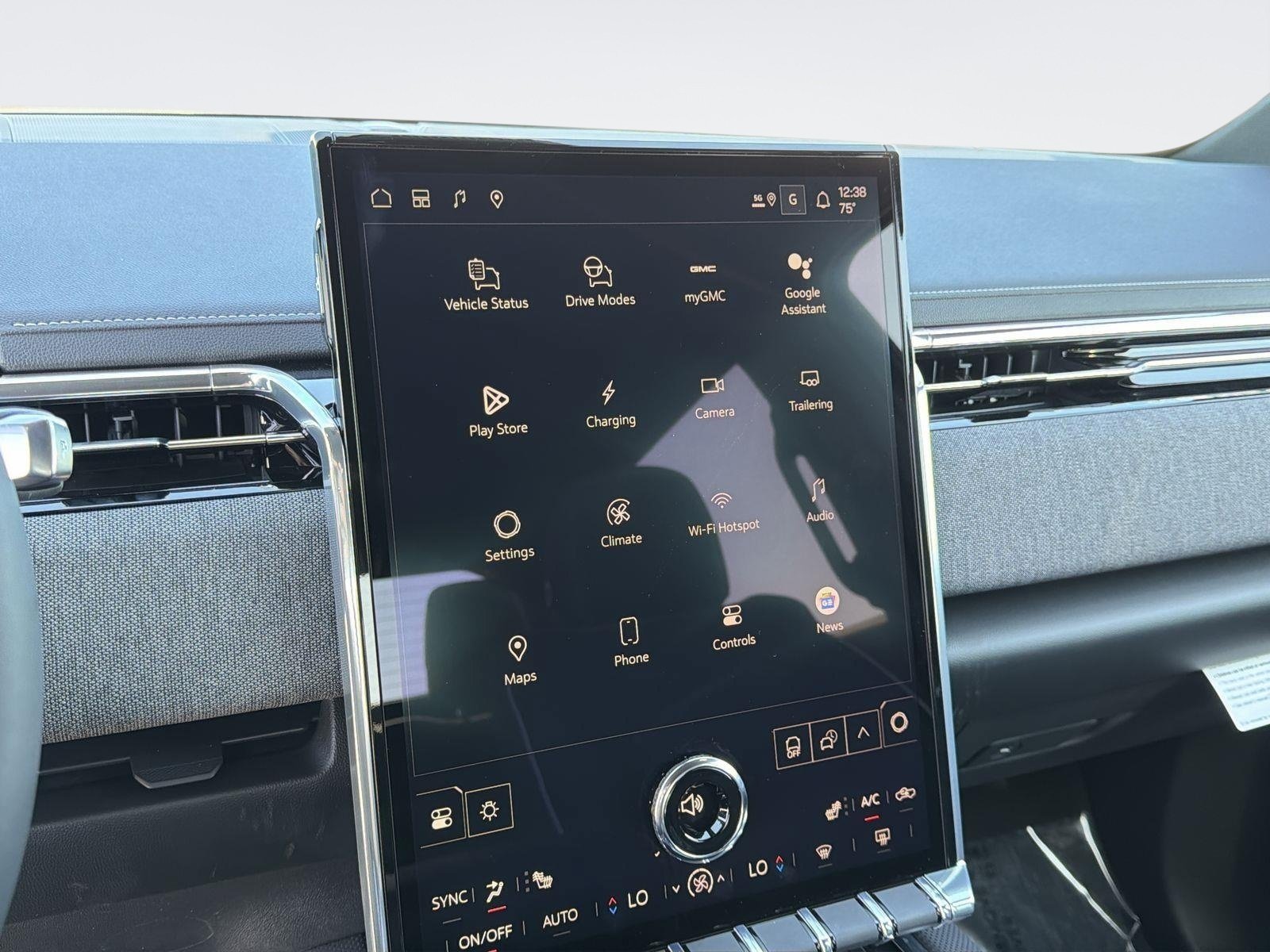 New 2026 GMC Sierra EV Elevation AWD/4WD image 10