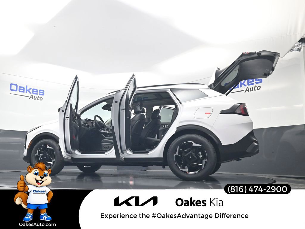 Certified 2026 Kia Sportage EX w/ EX Panorama Roof Package FWD image 62