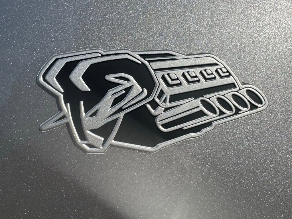 New 2026 RAM 1500 4x4 Crew Cab image 12