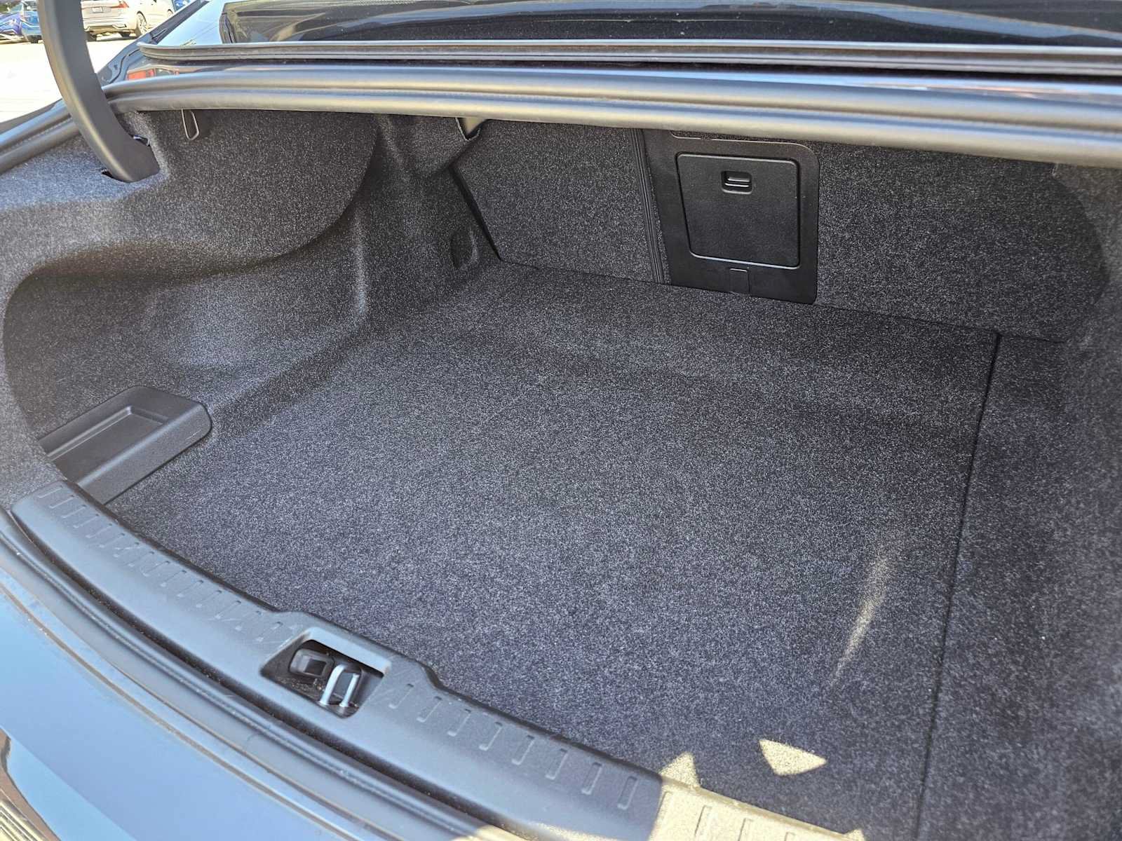 Certified 2024 Volvo S60 B5 Plus AWD/4WD image 15