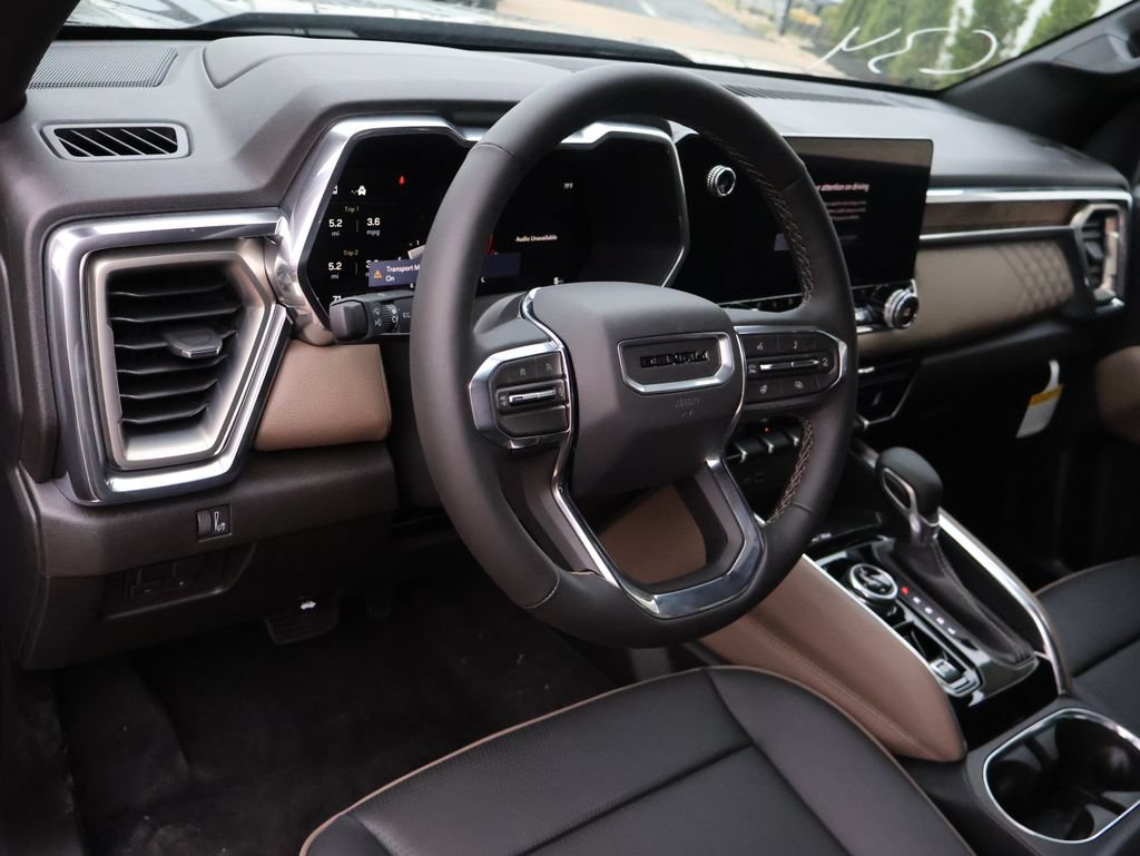 New 2026 GMC Canyon Denali w/ LPO, Black Badging Package AWD/4WD image 23
