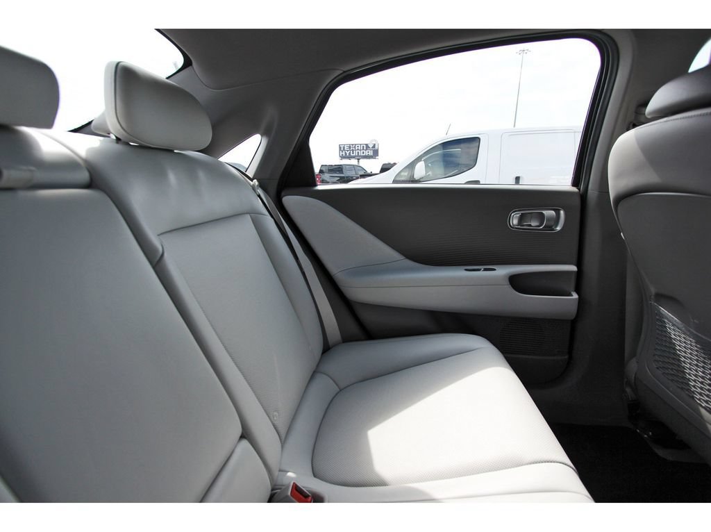 Used 2023 Hyundai Ioniq 6 Limited RWD image 13