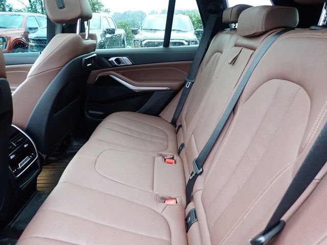 Used 2021 BMW X5 xDrive40i w/ Premium Package 2 AWD/4WD image 18