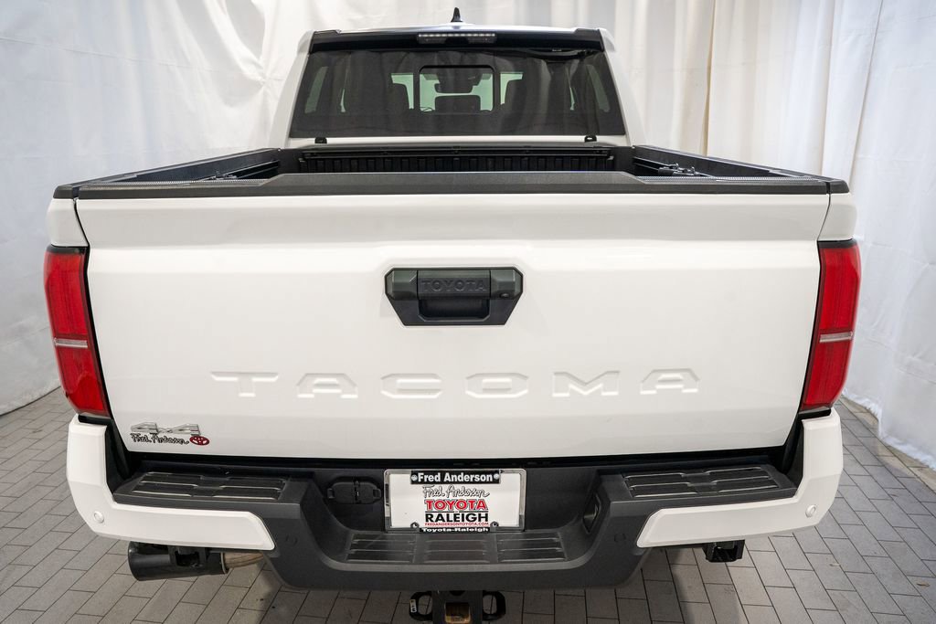 Used 2024 Toyota Tacoma SR5 image 5