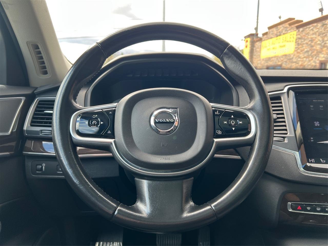 Used 2019 Volvo XC90 T5 Momentum AWD/4WD image 30