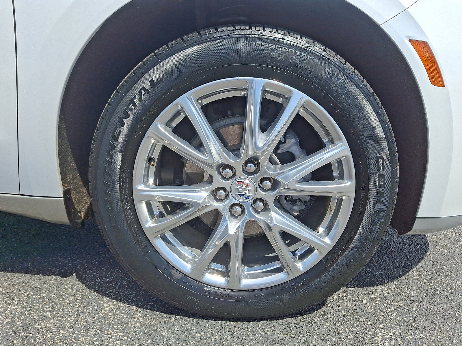 Used 2023 Buick Enclave Essence w/ Experience Buick Package image 10