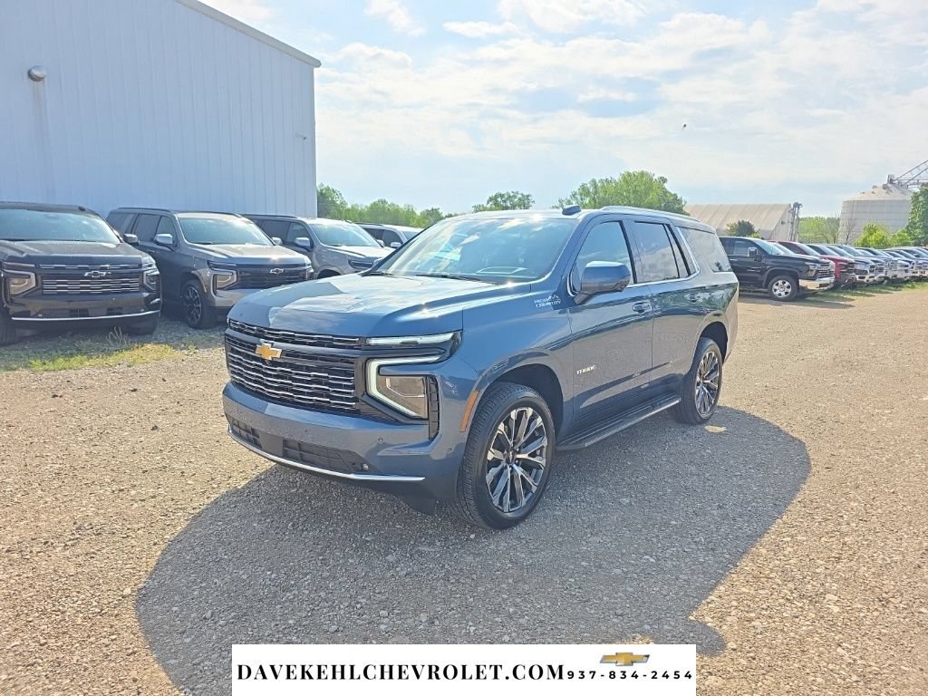 Used 2026 Chevrolet Tahoe High Country w/ Sun And Tow Package AWD/4WD image 1