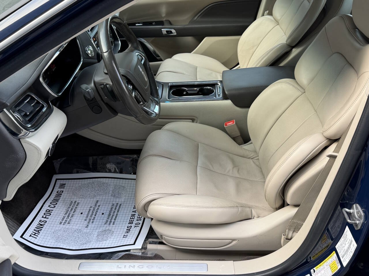 Used 2018 Lincoln Continental Reserve w/ Continental Climate Package AWD/4WD image 15