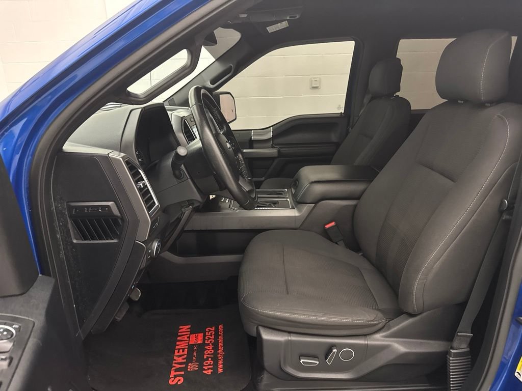 Used 2017 Ford F150 XLT w/ Equipment Group 302A Luxury AWD/4WD image 22