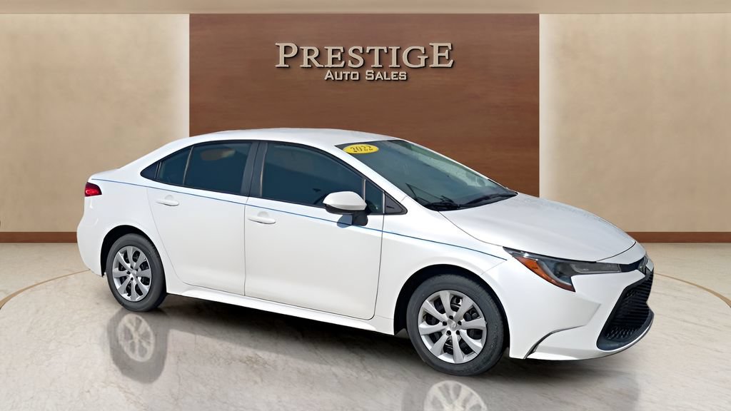 Used 2022 Toyota Corolla LE FWD image 12