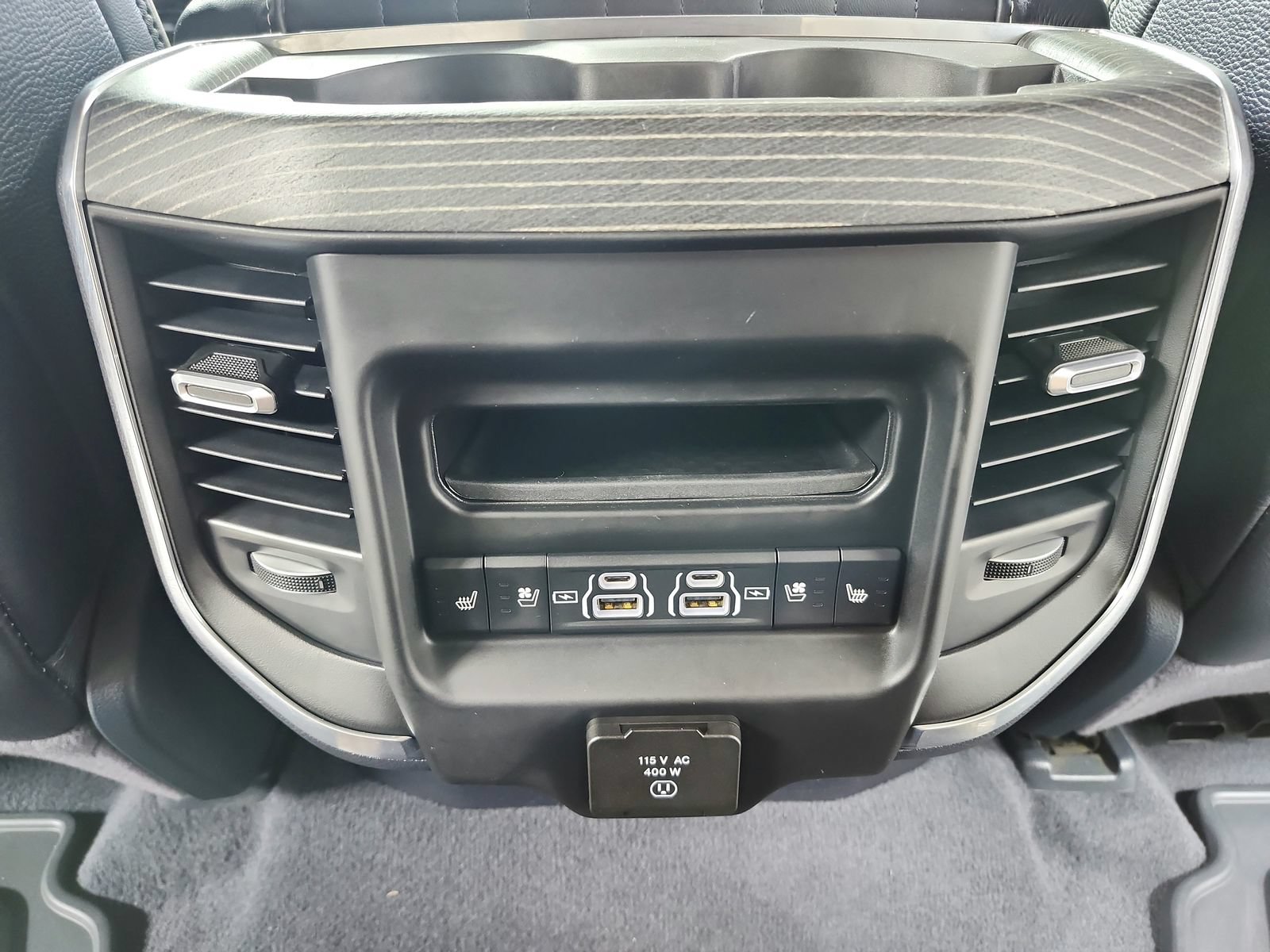 Used 2024 RAM 1500 Limited AWD/4WD image 37