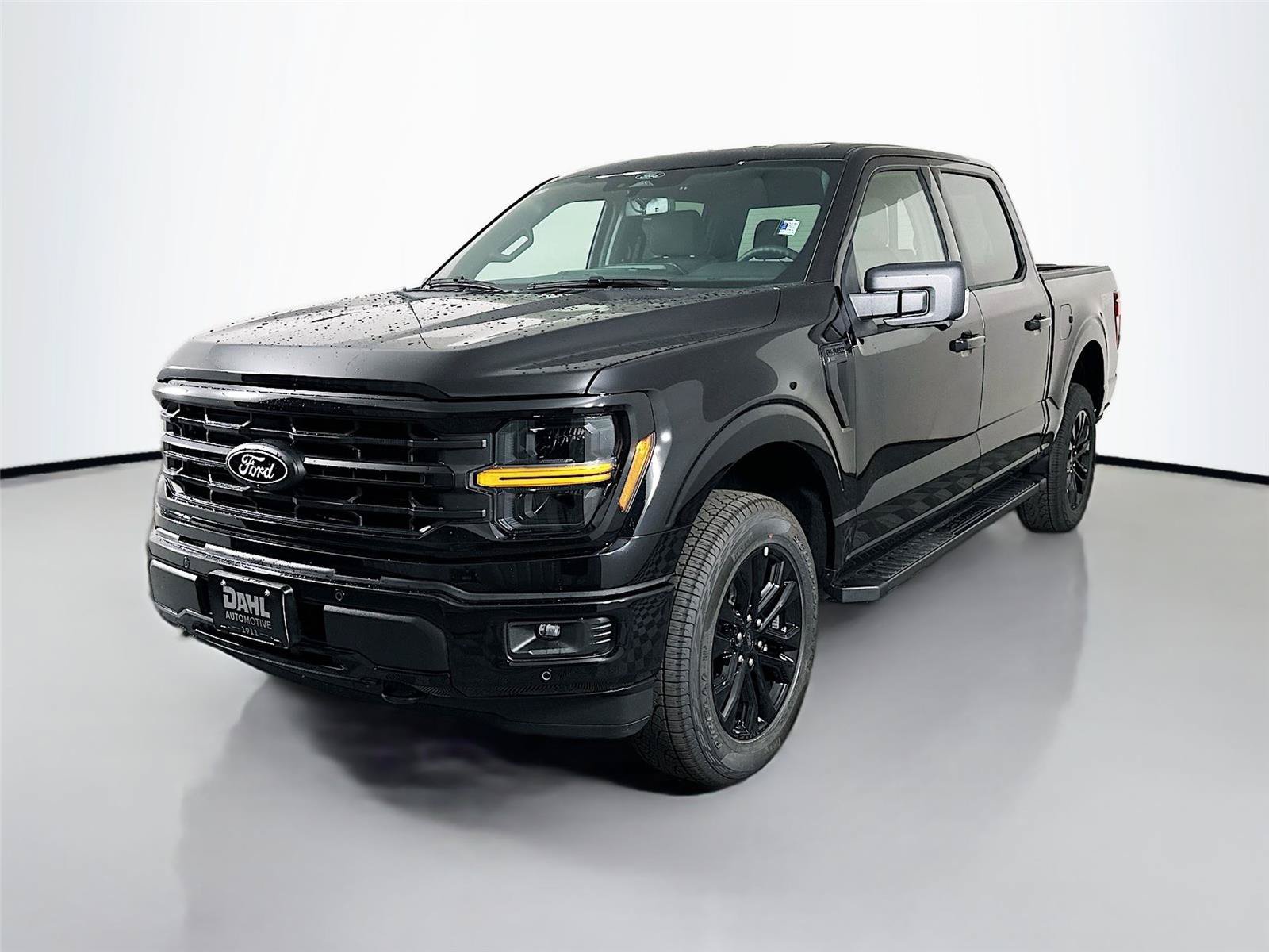New 2026 Ford F150 XLT w/ Equipment Group 302A MID AWD/4WD image 4