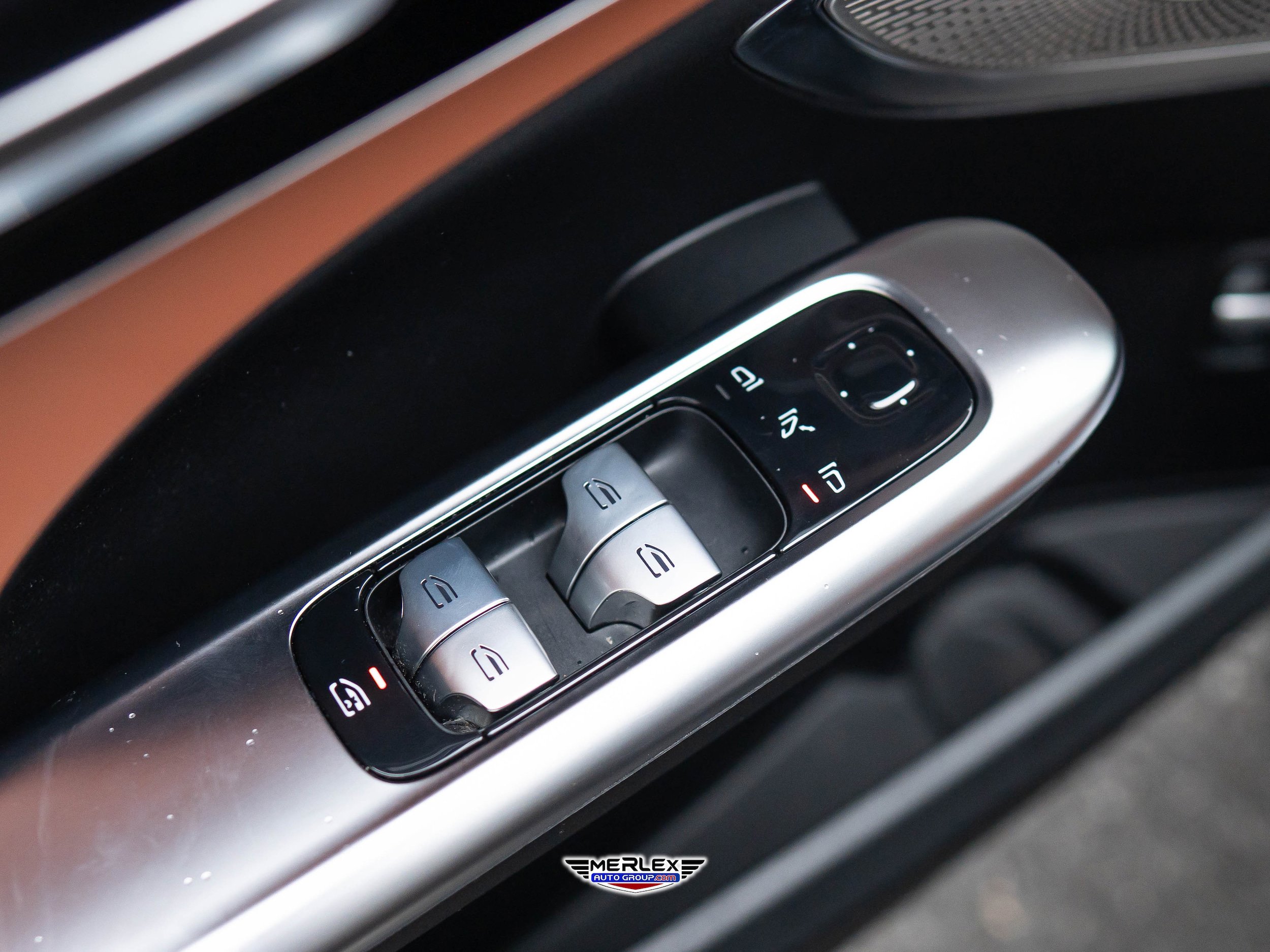 Used 2022 Mercedes-Benz C 300 Sedan w/ Exclusive Trim Package image 38