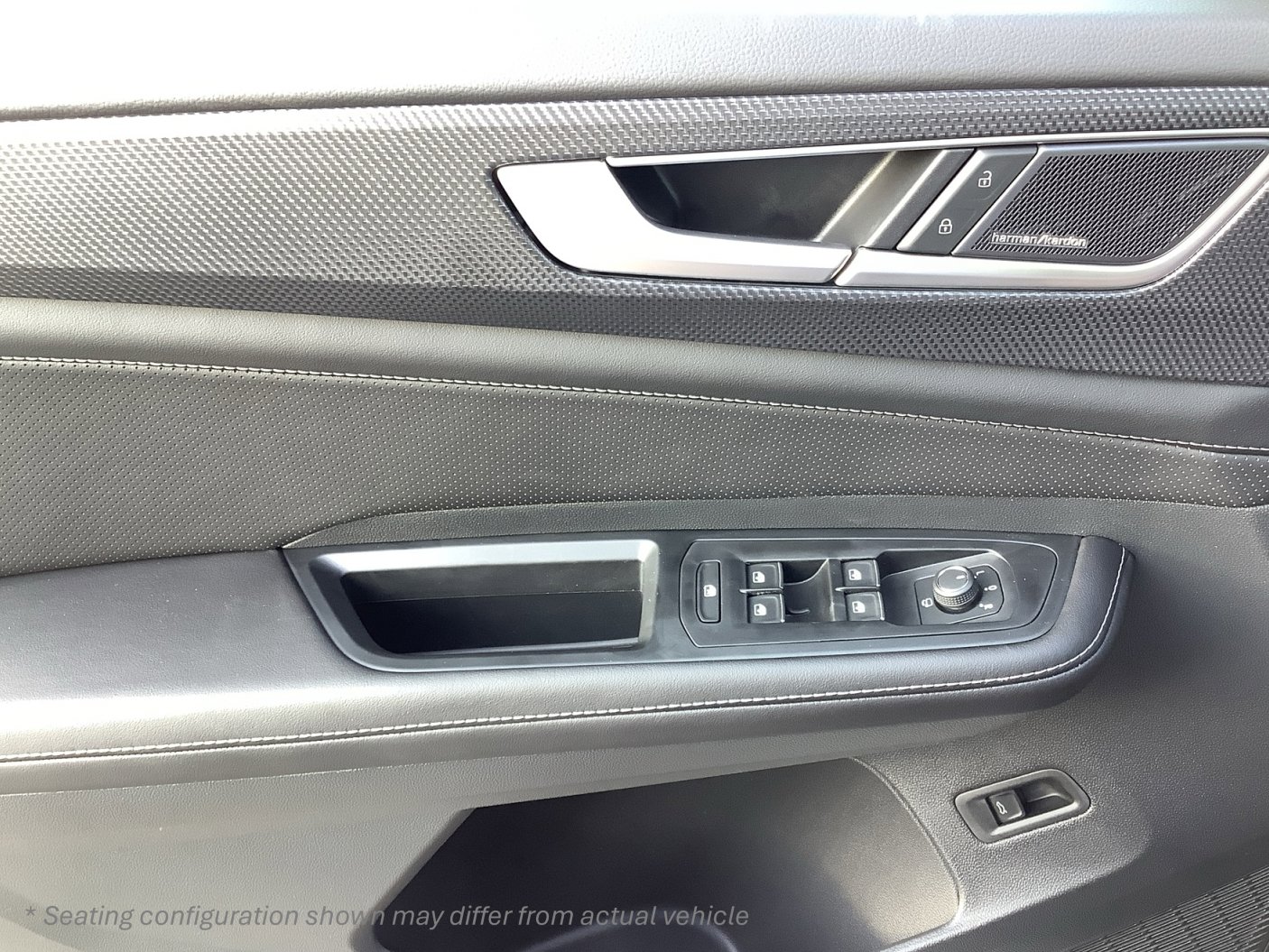 New 2026 Volkswagen Atlas Cross Sport SEL Premium R-Line image 28