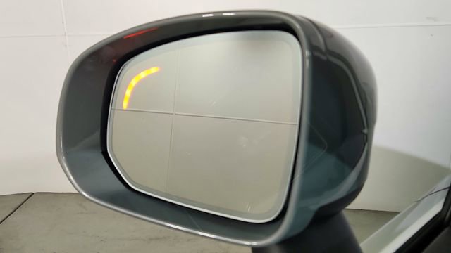 New 2026 Volvo XC90 T8 Ultra w/ Protection Package Premier AWD/4WD image 15