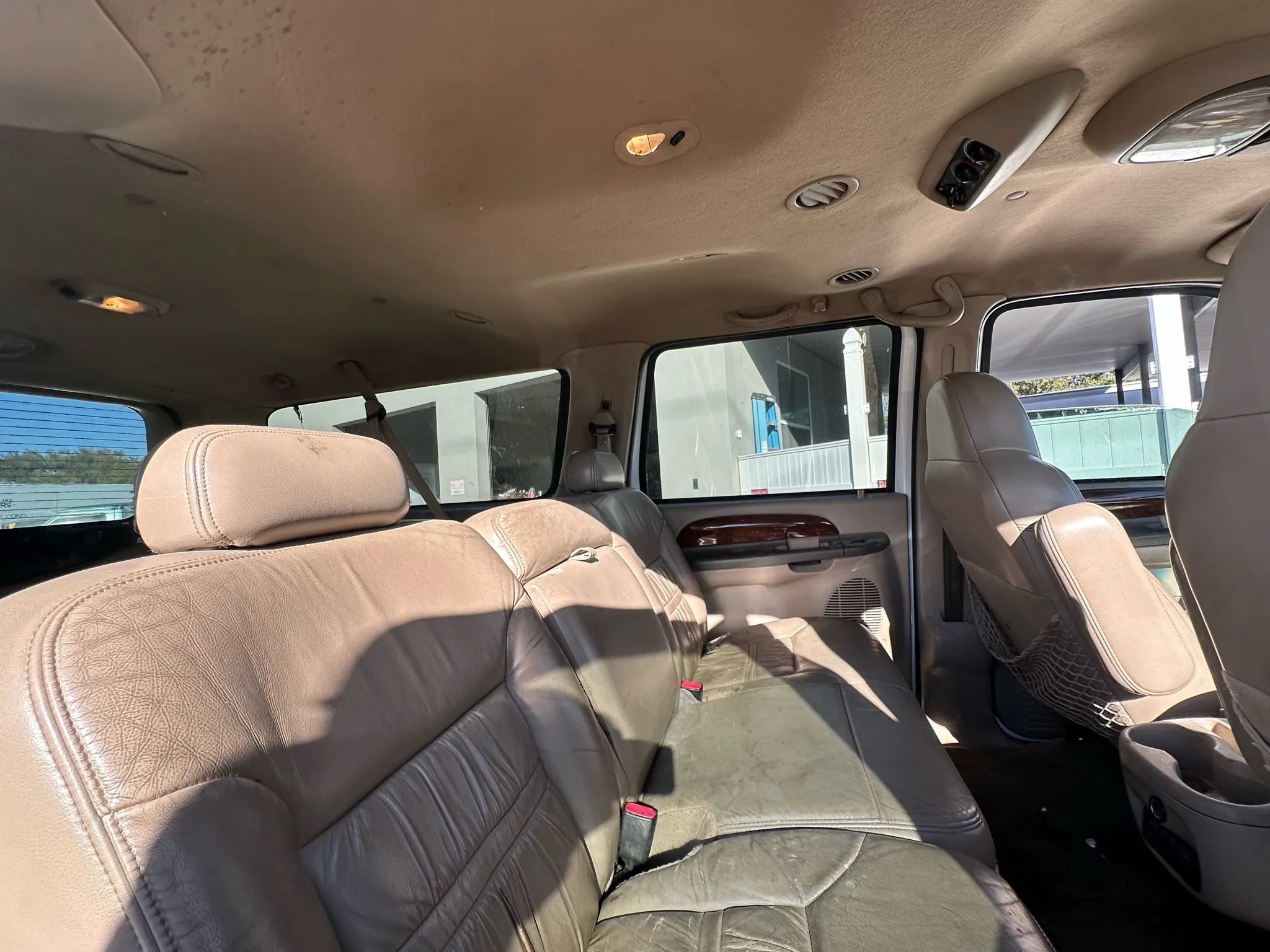 Used 2000 Ford Excursion Limited AWD/4WD image 16