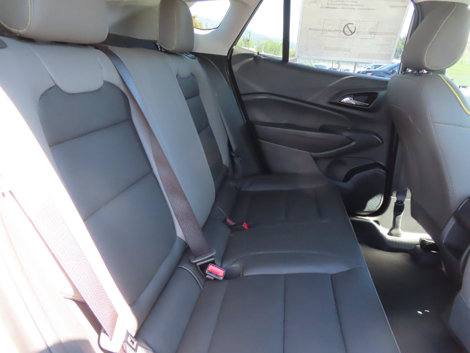 New 2026 Chevrolet Trax ACTIV w/ Driver Confidence Package FWD image 43