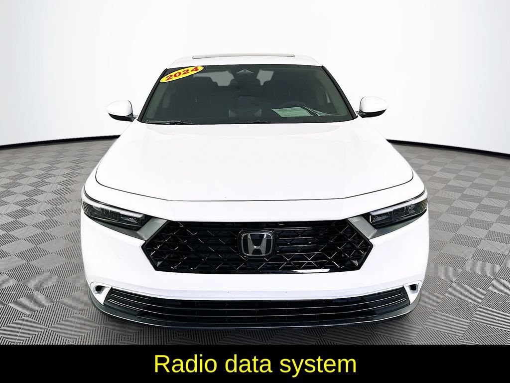 Used 2024 Honda Accord EX image 4