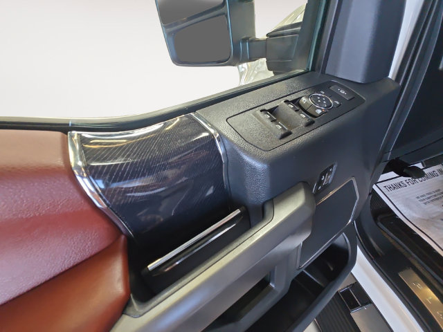 Used 2022 Ford F350 Platinum w/ Tremor Off-Road Package AWD/4WD image 10