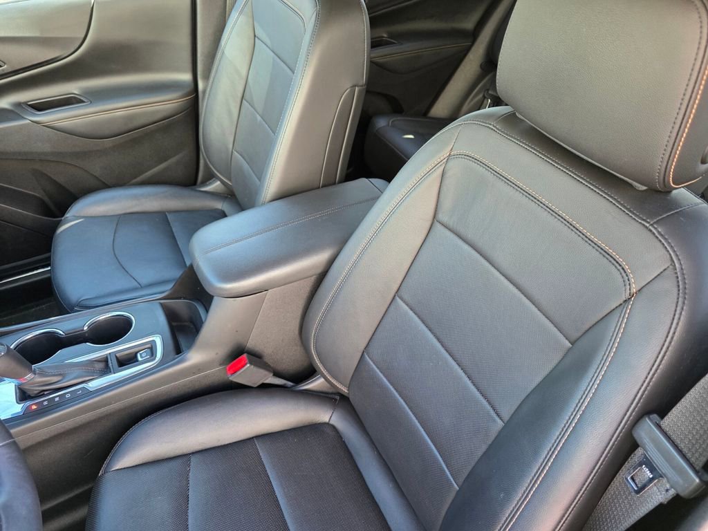 Used 2018 Chevrolet Equinox Premier image 11