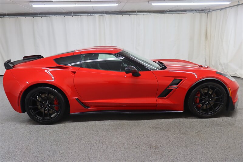 Used 2019 Chevrolet Corvette Grand Sport RWD image 8
