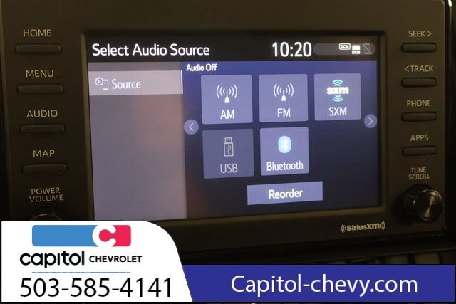Used 2020 Toyota RAV4 XLE w/ Carpet Mat Package AWD/4WD image 23