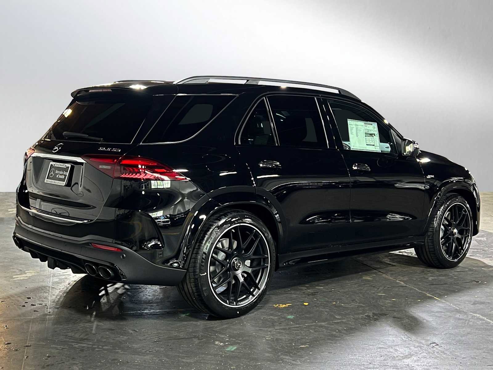 New 2026 Mercedes-Benz GLE 53 AMG 4MATIC image 3