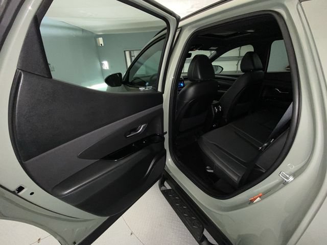 Used 2023 Hyundai Santa Cruz Limited AWD/4WD image 23
