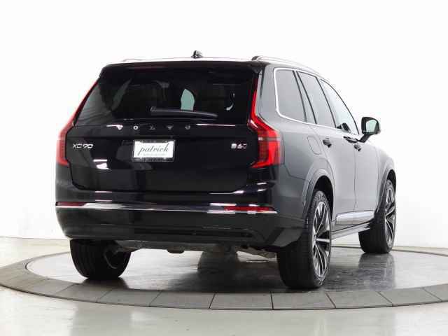 Used 2026 Volvo XC90 B6 Ultra w/ Protection Package image 12