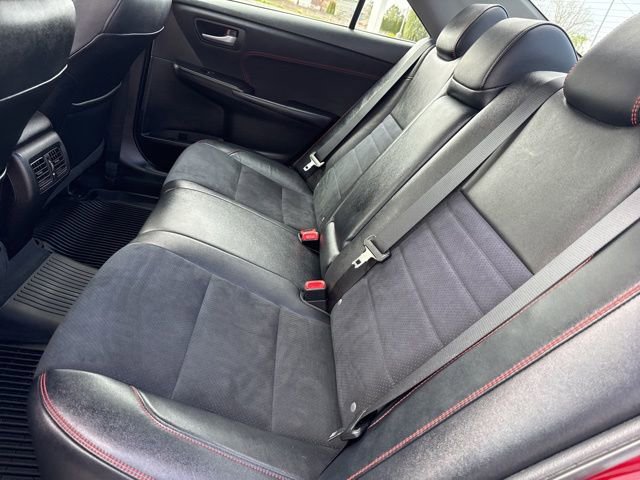 Used 2017 Toyota Camry XSE w/ Moonroof Package FWD image 19