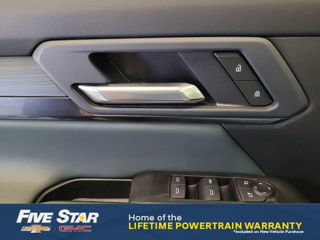 New 2026 GMC Terrain AT4 w/ LPO, Floor Liner Package image 27