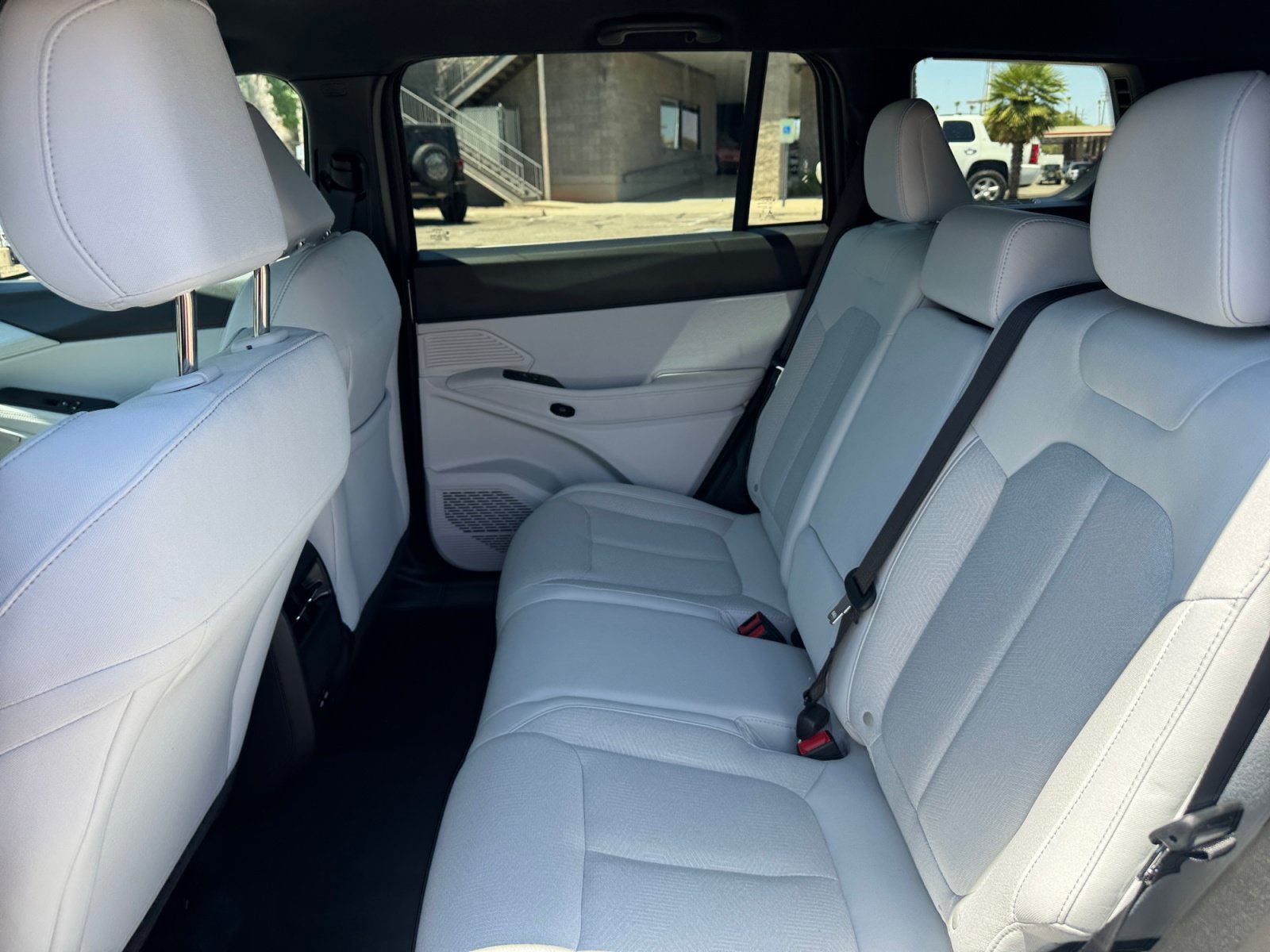 New 2026 Jeep Cherokee Laredo AWD/4WD image 17