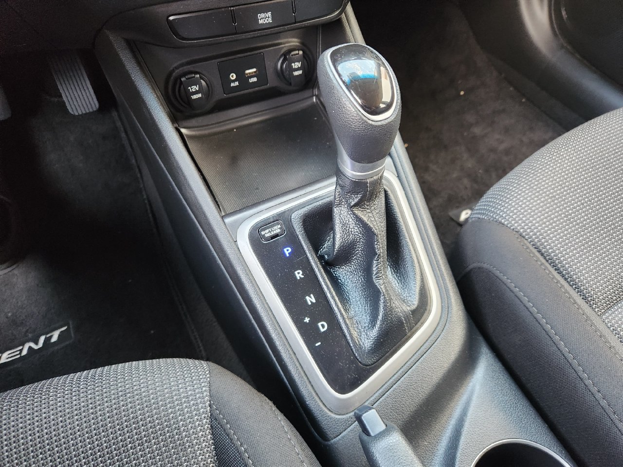 Used 2022 Hyundai Accent SEL FWD image 16