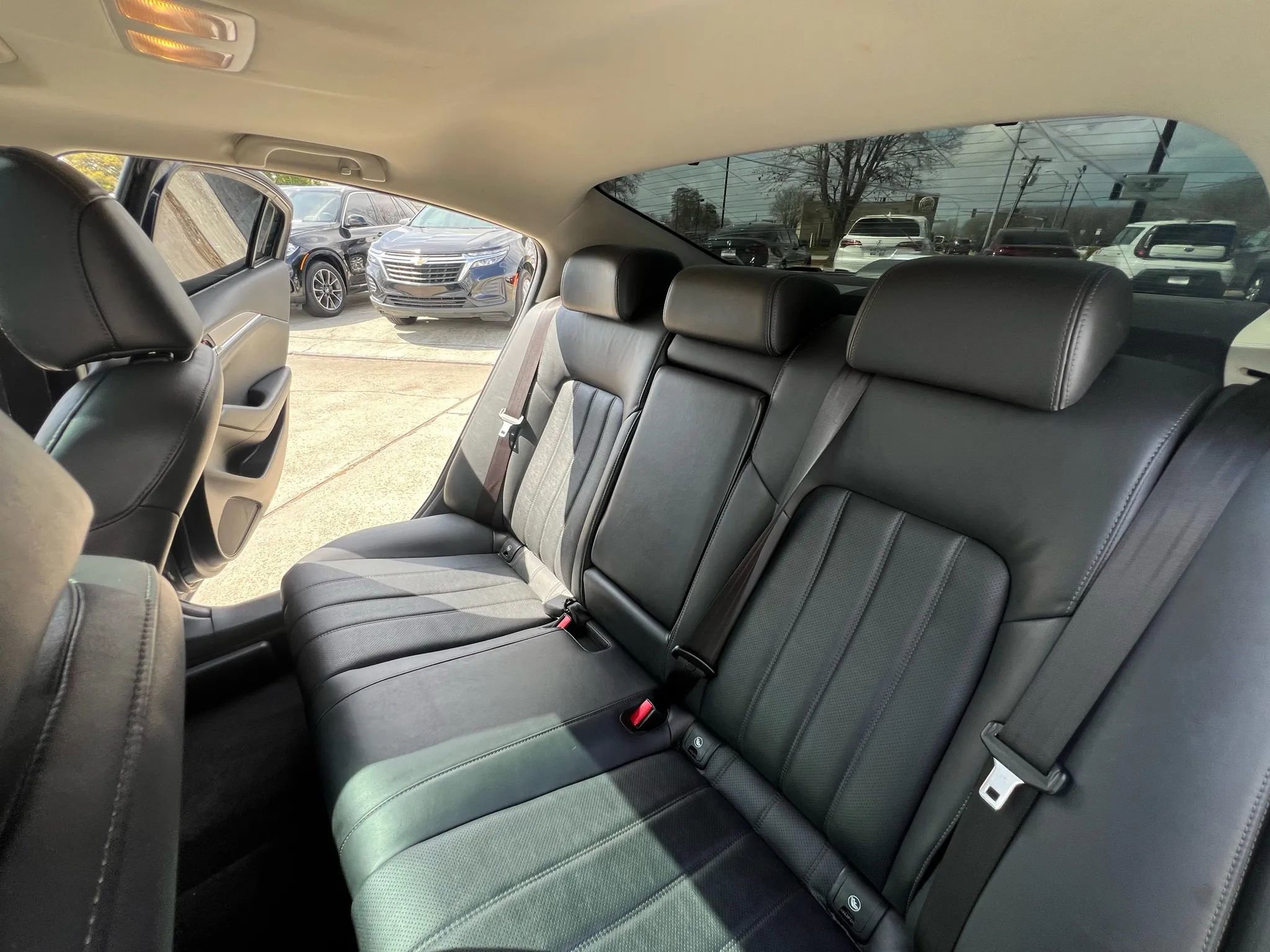 Used 2020 MAZDA MAZDA6 Touring image 16