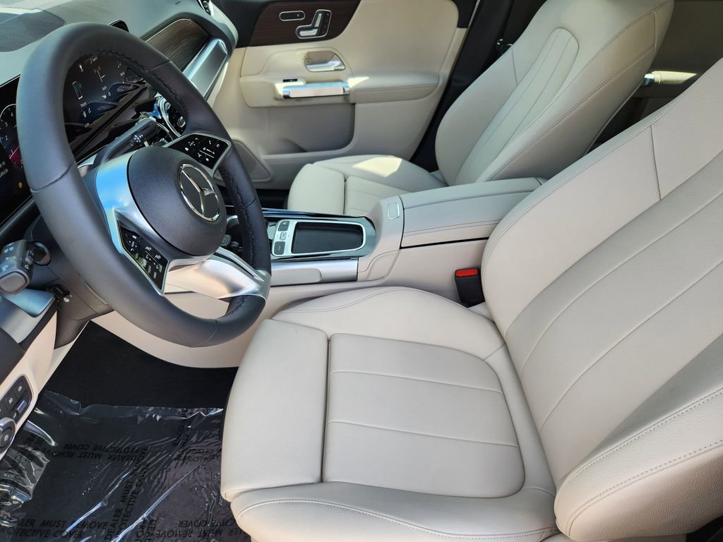 New 2026 Mercedes-Benz GLB 250 4MATIC image 12