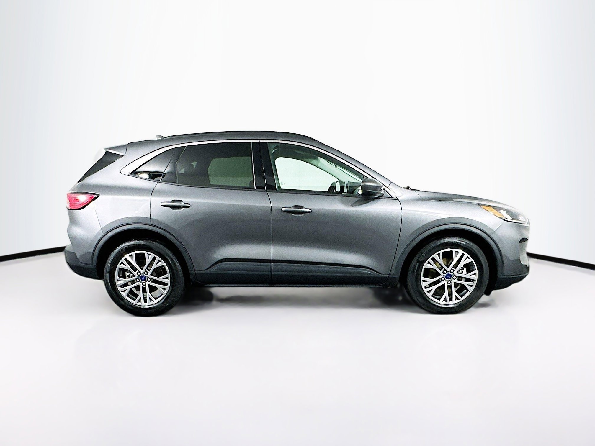 Used 2022 Ford Escape SEL image 10