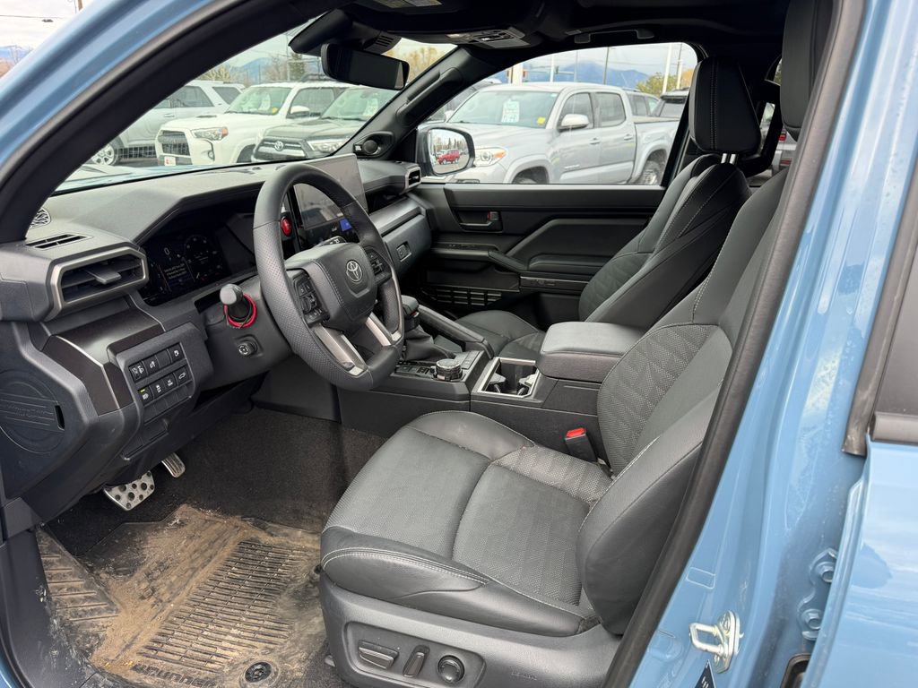 Used 2025 Toyota 4Runner TRD Sport Premium image 4