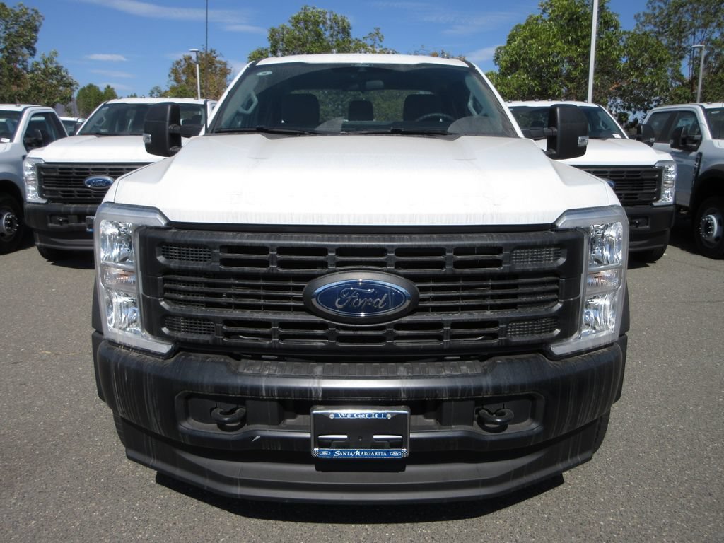 New 2025 Ford F550 4x4 SuperCab Super Duty image 4