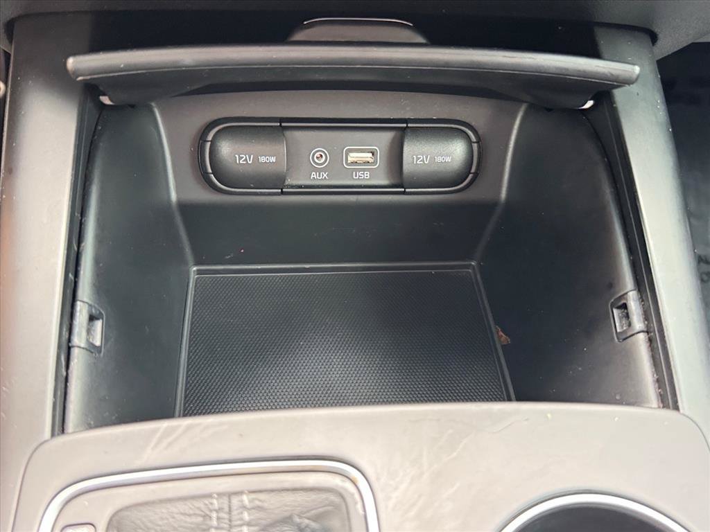 Used 2017 Kia Sorento AWD w/ LX Convenience Package image 25