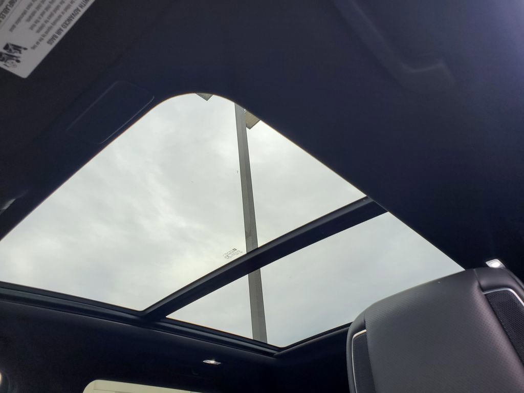 Used 2021 Cadillac Escalade Sport w/ Driver Assist Tech Package image 44