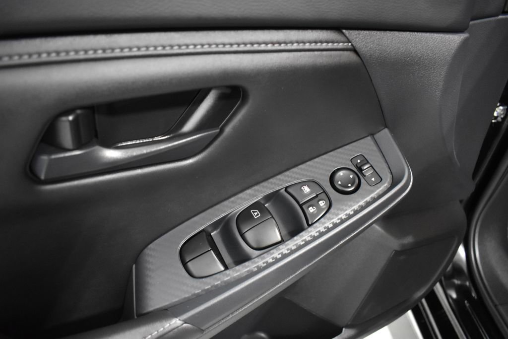 Used 2025 Nissan Sentra S image 14