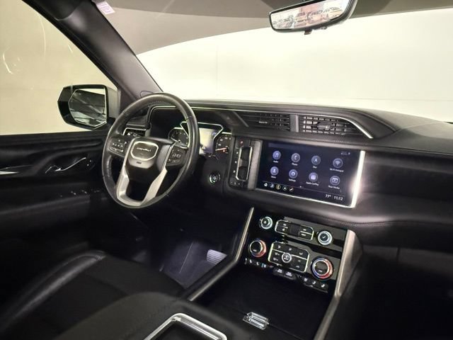 Used 2021 GMC Yukon Denali w/ Denali Premium Package AWD/4WD image 17