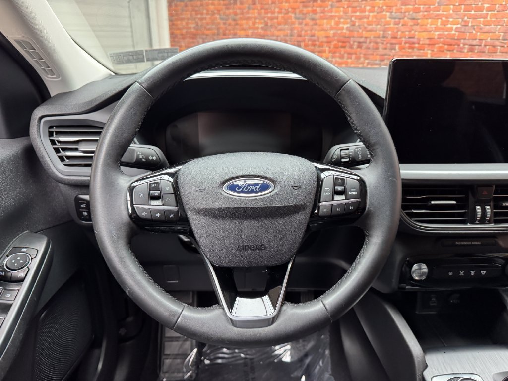 Certified 2023 Ford Escape SE FWD image 15