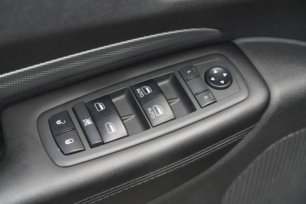 Used 2019 Dodge Durango GT AWD/4WD image 23
