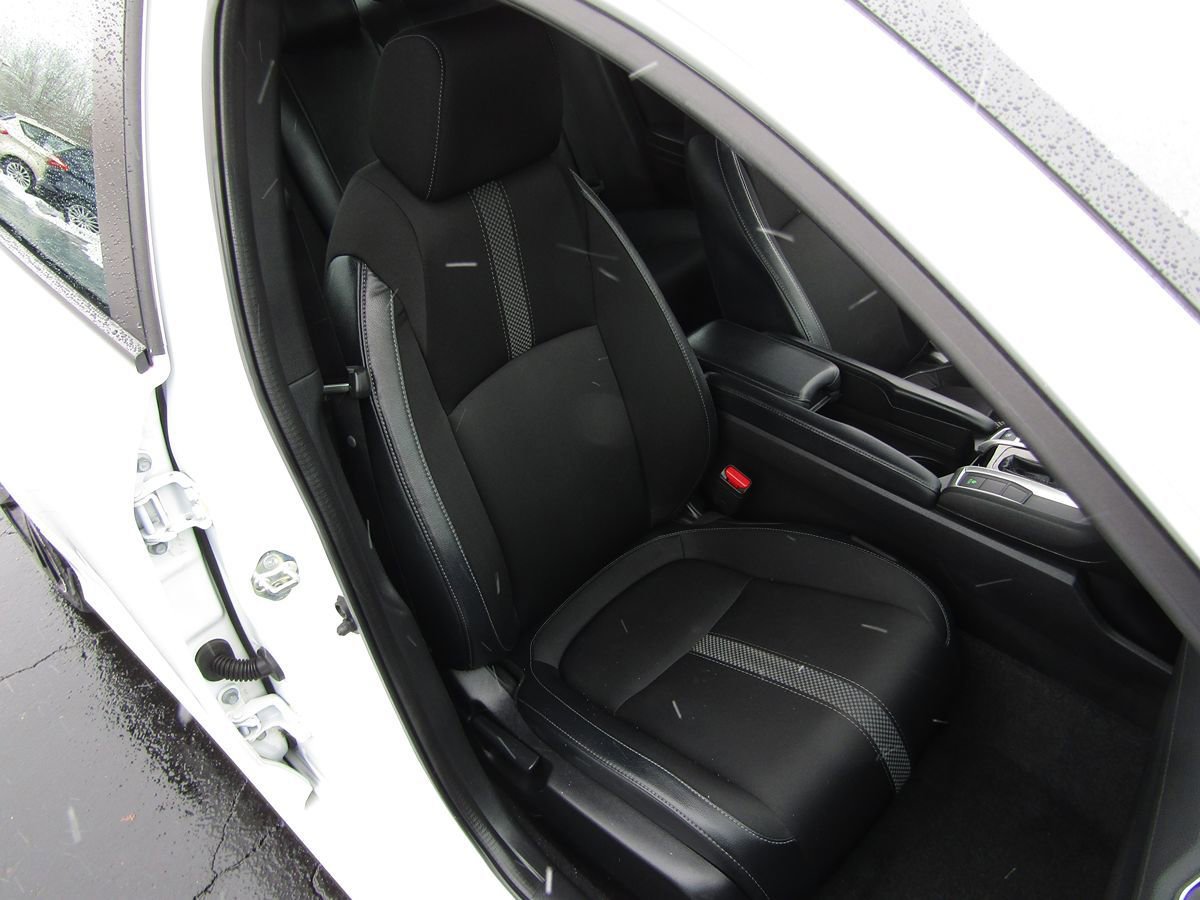 Used 2020 Honda Civic Sport image 29